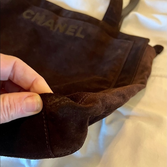 CHANEL EUC Brown Suede Shoulder Tote - Picture 8 of 11